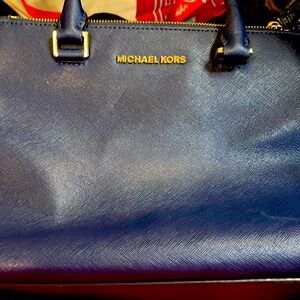 Michael Kors navy large handbag in excellent used condition (EUC).